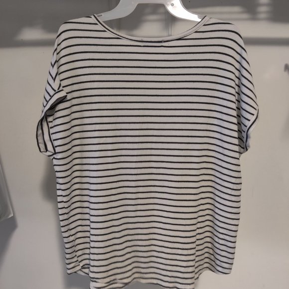 USED Buffalo David Bitton Women's French Terry Short Sleeve Tee Sz S $40 FFF249 - Picture 2 of 3